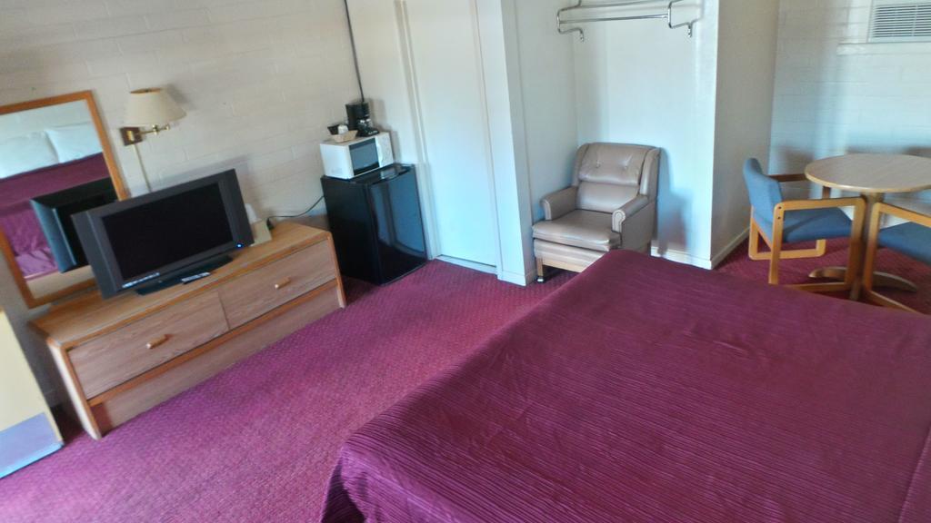 Relax Inn Yreka Exterior foto