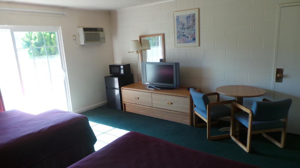 Relax Inn Yreka Exterior foto